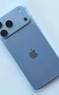 18 pro آیفون ۱۸ پرو آبی