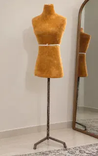مانکن مغازه و مزون