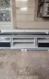 میز تلوزیون سه تیکه کشو دار خیلی تمیز