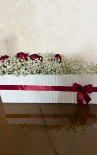 باکس گل همراه با گل