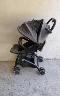 کالسکه و گهواره نوزاد