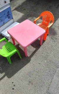 میز صندلی کودک