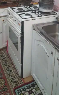 سینک‌کابینت فلزی‌سالم‌‌ورق‌‌ضخیم‌ومحکم