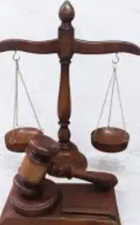 وکیل دادگستری .ارائه مشاوره حقوقی با هزینه ۳۰۰ت