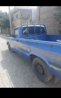 مزدا۱۶۰۰ مدل ۷۰