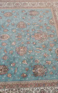 فرش مشهد اردهال طرح افشان فیروزه ای تمیز و سالم