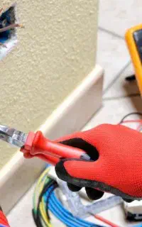 برق کار ساختمان