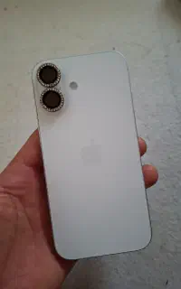 ایفون ۱۶ نرمال
