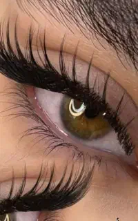مدل برای اکستنشن مژه در زرند