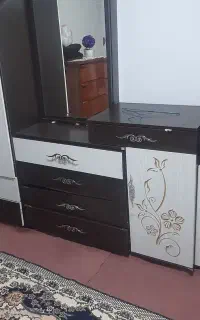 میزآرایش وآیینه بادراور
