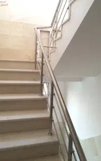 . شرکت خدماتی تمیزکاری نظافت ساختمان اپارتمان