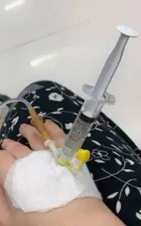 انجام امور تزریقات درمنزل