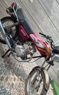 موتور ۱۲۵ پرواز