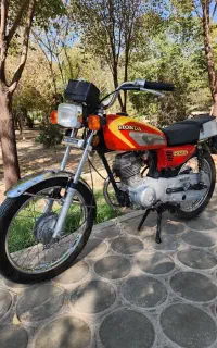 بهرو ۱۲۵ مدل ۸۹ پلاک ملی مدارک کامل درحد
