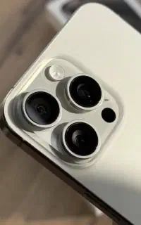 iPhone 15 Pro Max Battery 90
