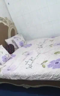 تخت دونفره همراه با روتختی درحد