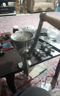 چرخ گوشت دستی عتیقه