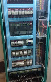 خدمات برق صنعتی و اتوماسیون plc/ عیب یابی