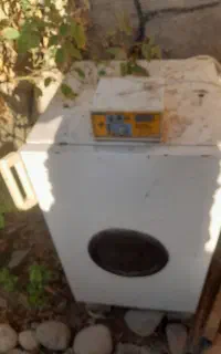 دستگاه جوجه کشی