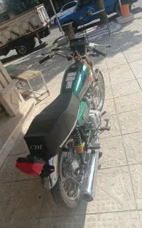 موتور سیکلت ۱۲۵
