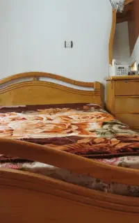 سرویس خواب  ومیز اتینه و . عسلی