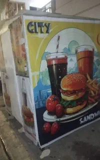 دکه فلافلی برزگ اجاره داده میشود