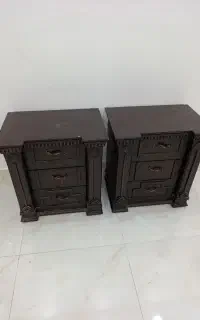پا تختی دراور