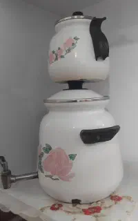 کتری و قوری سالم