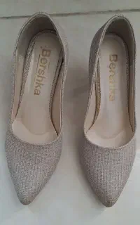 کفش مجلسی زنانه نو نو سایز ۳۸