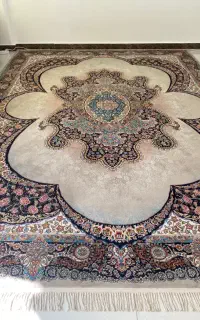 فرش ۱۲متری۷۰۰شانه