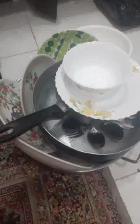 ظروف دست دوم
