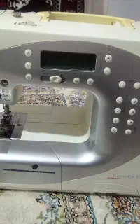 یک عدد چرخ خیاطی فاف کاچیران