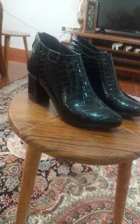 نیم بوت ورنی سایز ۳۹ مشکی