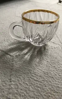 استکان لبه طلایی