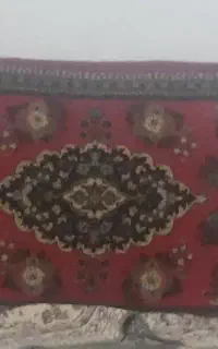 پشتی دست باف