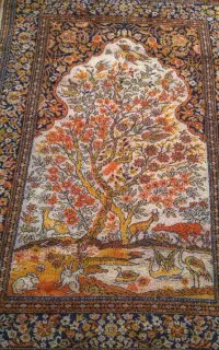 فرش دست باف ابریشم