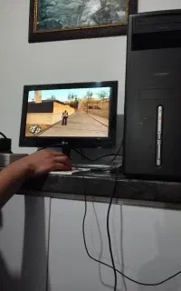 2جفت مانیتور وکیس