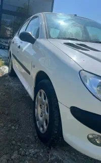 ۲۰۶ تیپ دو ماشین سلامت