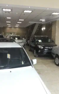 همکار جهت کار در نمایشگاه خودرو