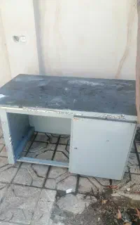 میز اداری فلزی