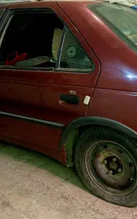 پژو 2000