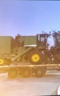 کامباین مدل 83