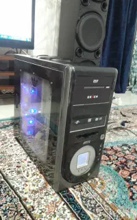فروش کامپیوتر بهمراه مانتور و کیس کیمینگ