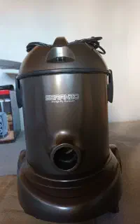 جاروبرقی سطلی seranzo