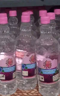 گلاب و انواع عرقیات شامل کاسنی،نعنا،بهارنارنج