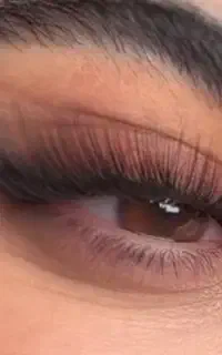 اکستنشن مژه ب همراه لیفت ابرورایگان۶۹۰ تومان فقط