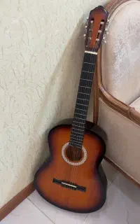 گیتار یاماها