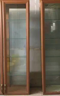 ویترین دکوری شیشه ای