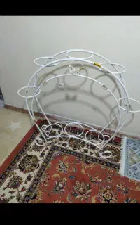 استند فلزی گل
