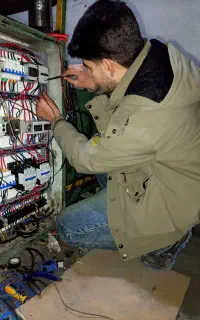 برقکار ساختمان و صنعتی۲۴ ساعته ملاردو شهرهای اطراف